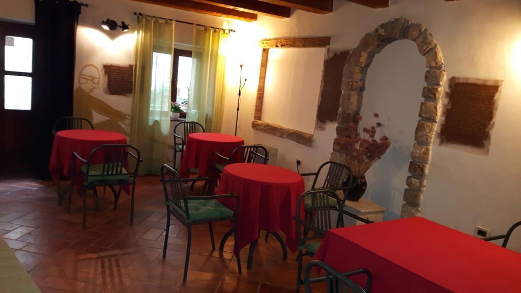 Bed & Breakfast Antico Мотовун Экстерьер фото