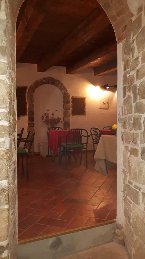 Bed & Breakfast Antico Мотовун Экстерьер фото